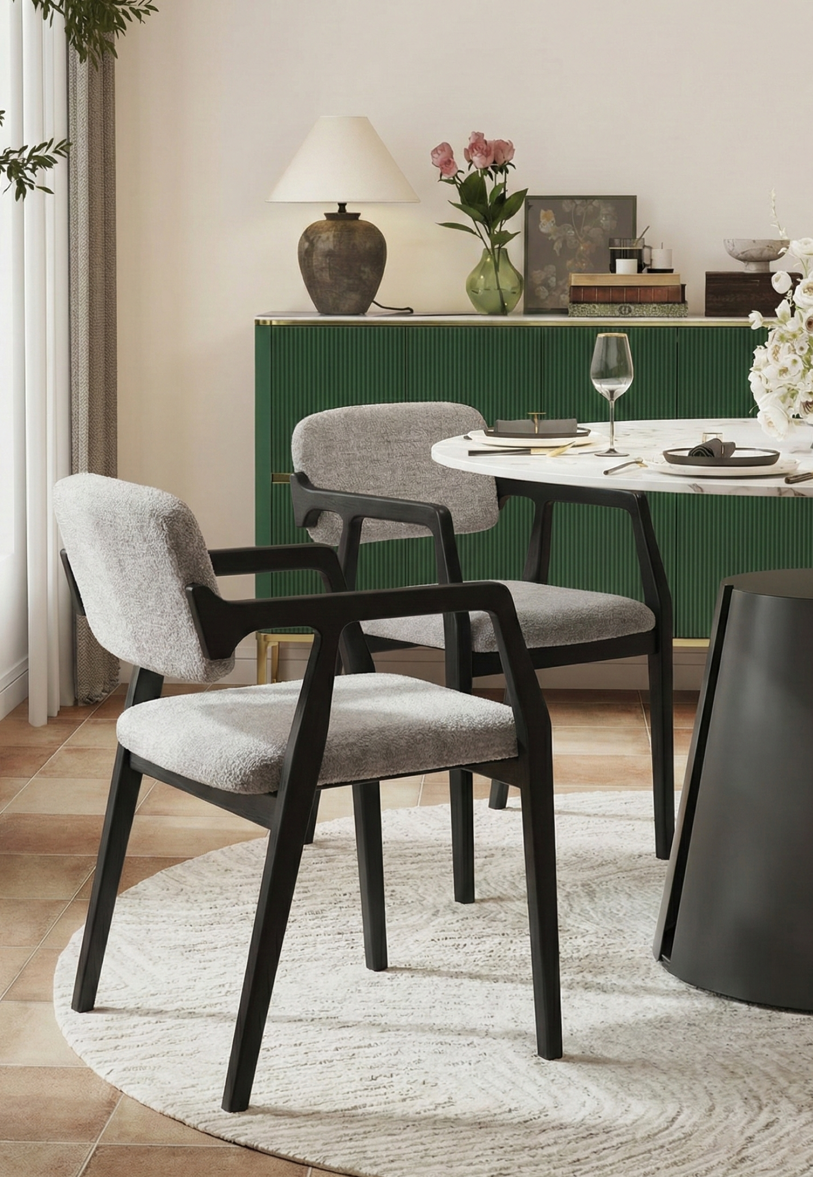 Custom Chair Manufacturer in Gujarat